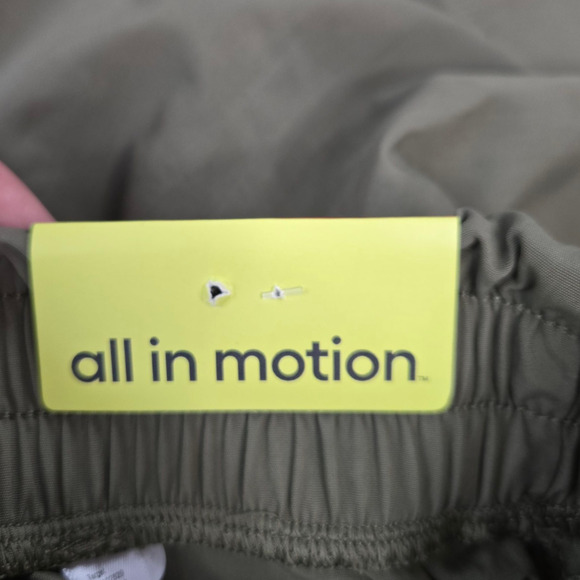 All in Motion Olive Green High Waisted 4in Active UPF 50+ Running Shorts Size XS - Picture 10 of 12